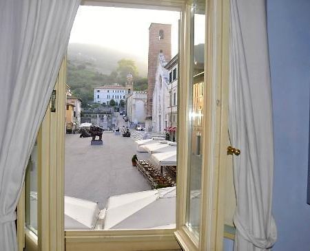 Locanda Pietrasantese B&B Пиетрасанта Екстериор снимка