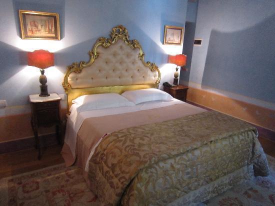Locanda Pietrasantese B&B Пиетрасанта Екстериор снимка