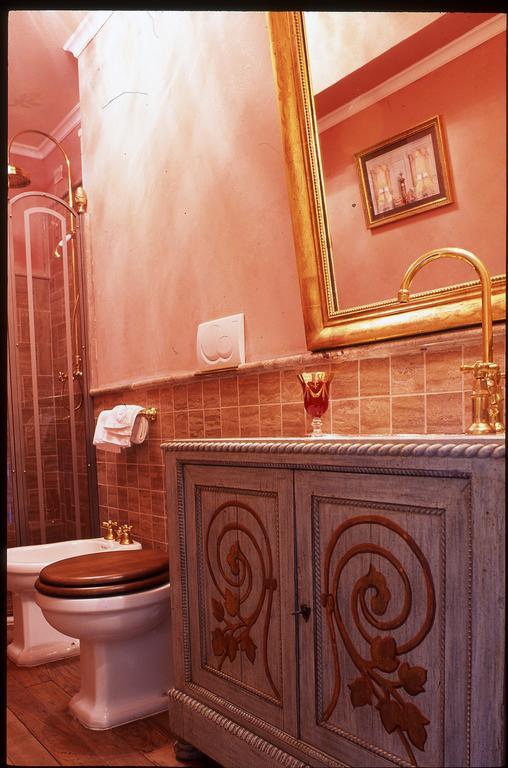 Locanda Pietrasantese B&B Пиетрасанта Екстериор снимка